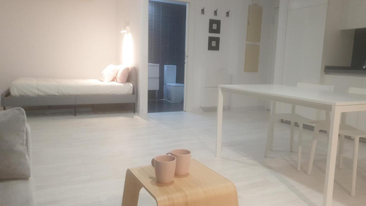 Aeropuerto Loft Poligono Apartment Manises Exterior foto